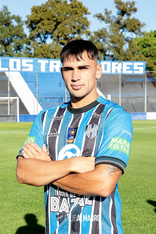 Tiziano Dornell - Jugador del Club Almagro