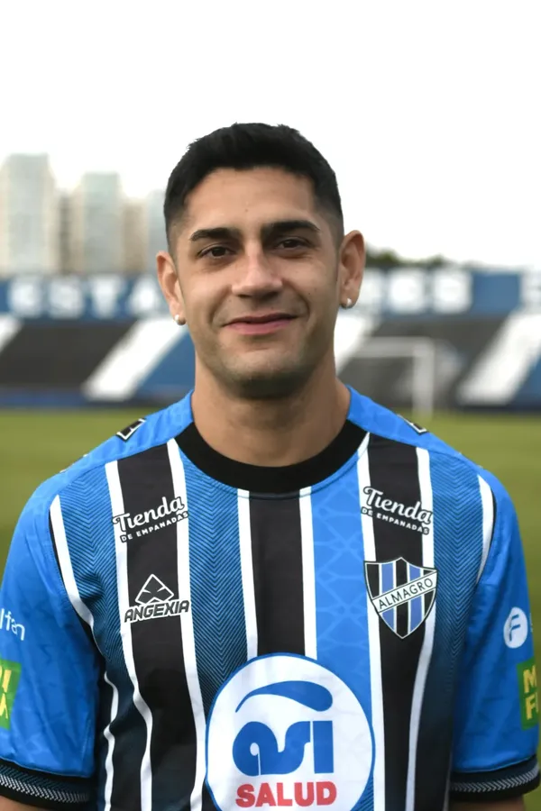 Matias Laba - Jugador del Club Almagro