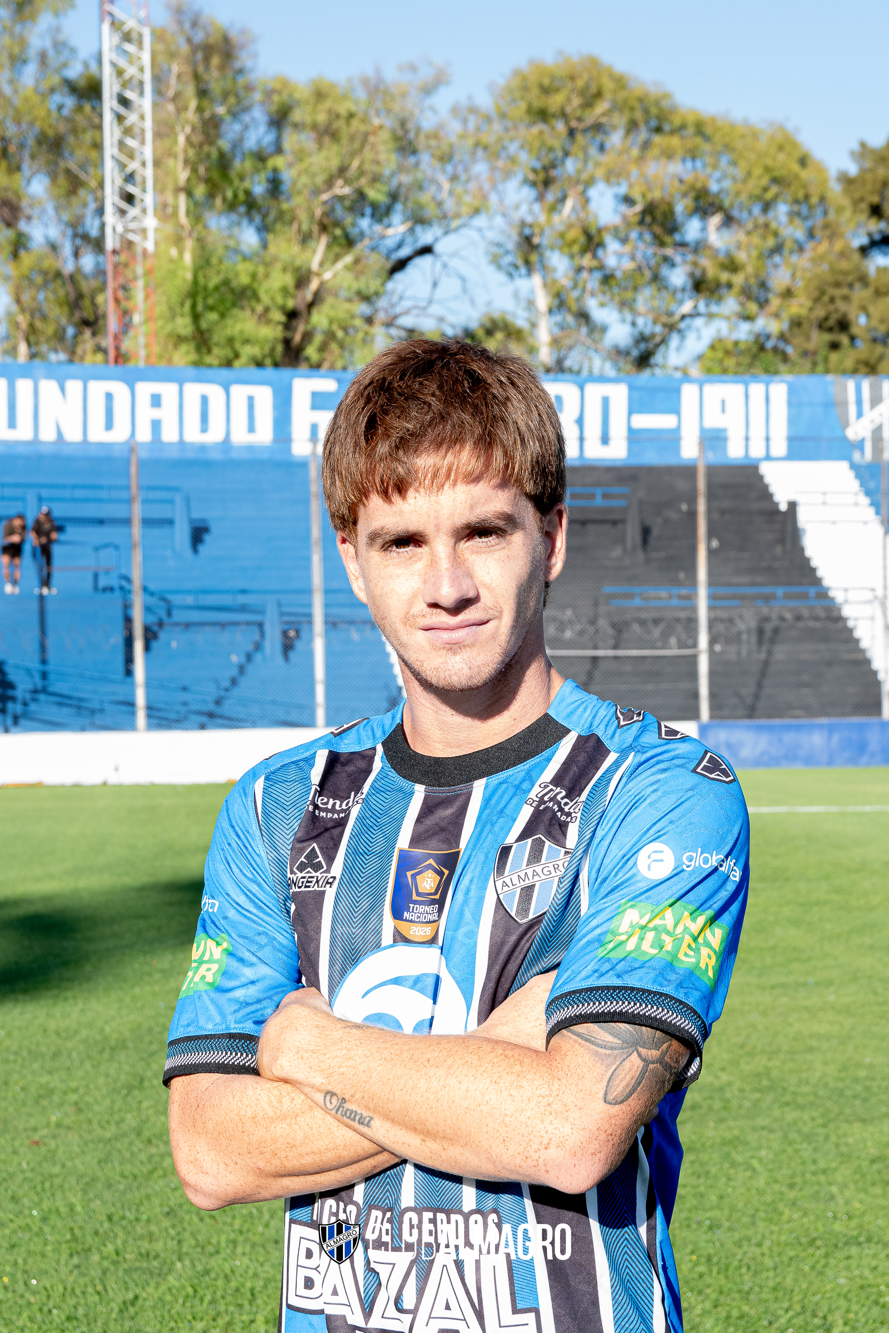 Enzo Martínez