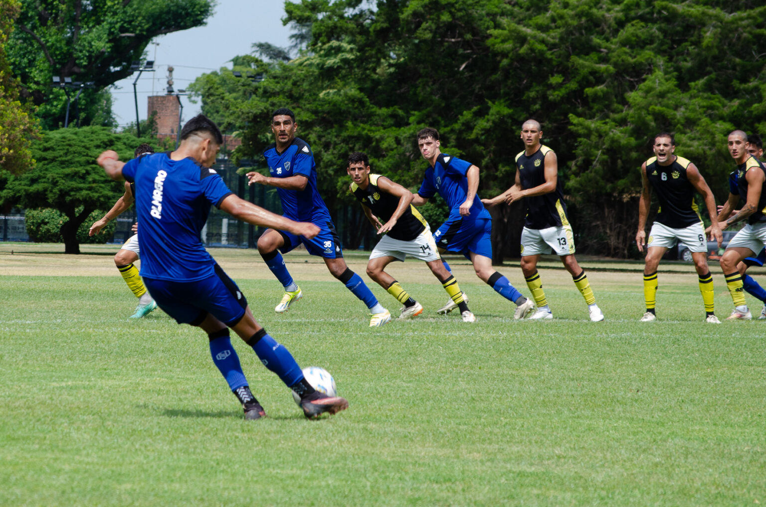 Primer amistoso de pretemporada