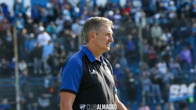 Bienvenido Carlos - Club Almagro