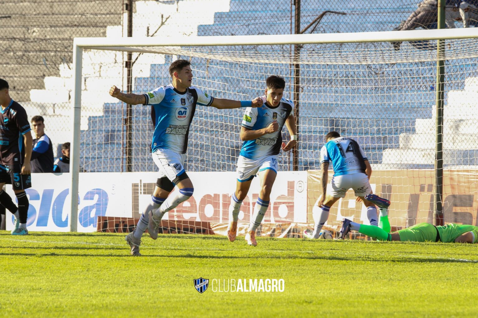 F12 – Empate gasolero
