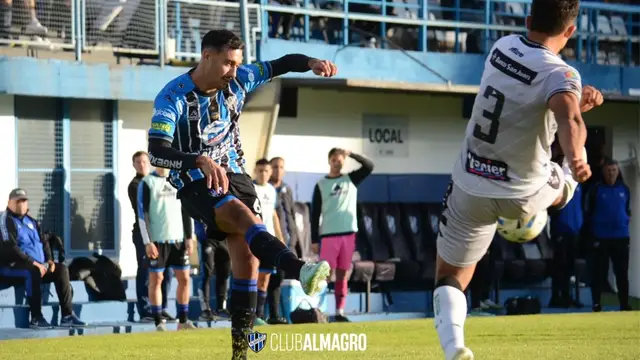 F14 – El tricolor no pudo con San Martín. - Club Almagro